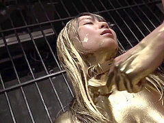 Japanese gold paint, body paint, body painting