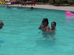 Egypt porn with hot bikini girls: Day 2 - Mind-blowing lesbian sex video
