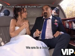 VIP4K. Random passerby scores luxurious bride in the wedding limo