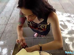 Public agent cum inside climax for usa babe Anna De Ville