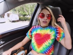 Sexy hippie blows ramrod on front seat
