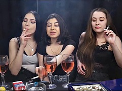Tyttö, Homo, Lesbo, Venäläinen, Tupakoiva