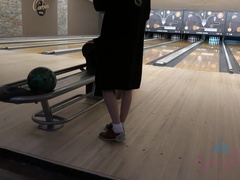 You take Riley bowling, and it's winner takes all.