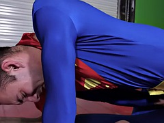 Cosplay wrestler assfucked and facial jizzed by gay dom