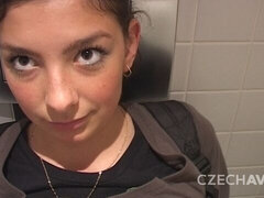 Amatoriale, Tette grandi, Vestite, Soldi, Rasata, Ragazza, Tette, Toilette