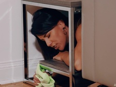 Amateur, Gros cul, Sucer une bite, En levrette, Branlette thaïlandaise, Seins naturels