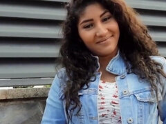 18, Stora tuttar, Brunett, Ansiktsbehandling, Latina, Offentlig, Tonåring, Tuttar