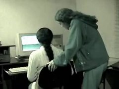 lesbiche indiane ufficio