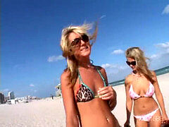 2 steaming Blondes met In Miami Beach
