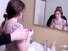 Badeværelse, Dominerende, Fransk, Hårdt, Hd, Slave, Spanking, Teenager