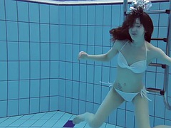Amateur, Chica, Checa, Al aire libre, Público, Pelirrojo, Solo, Bajo el agua