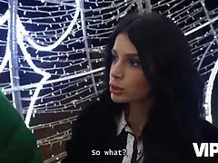 Bella, Brunetta, Cazzo vecchio, Fidanzata, Hd, Mostro, Punto di vista pov, Rasata