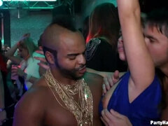 Blondynka, Obciąganie, Taniec, Kutas, Hardcore, Wielorasowy, Bielizna, Swingers