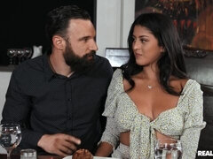 Stor røv, Stor pik, Store bryster, Pik sutte, Brunette, Hundestilling, Mor jeg gerne vil kneppe, Fisse