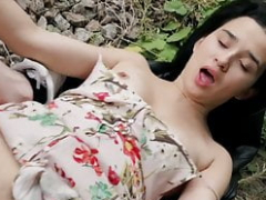 Brunette, Hårdt, Stor pik, Penge, Lille kvinde, Pov, Ridning, Bryster
