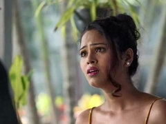 Gros seins, Plantureuse, Célébrité, En levrette, Fait maison, Indienne, Seins naturels, Nénés