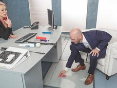 Store smukke kvinder, Stor røv, Pik sutte, Håndjob, Onani, Mor jeg gerne vil kneppe, Stripning, Bryster