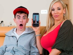 Anal, Rumpa, Blondin, Avsugning, Doggystyle, Milf, Trekant, Tuttar
