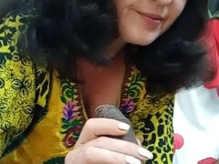 Enthousiasteling, Pijpbeurt, Indisch, Rijpe lesbienne, Taboe