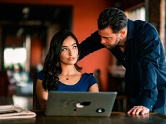 Leie, Grosser schwanz, Hundestellung, Latina, Natürlichen titten, Büro, Jungendliche (18+), Titten