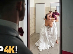 Tekintélyes didik, Mátka, Csalás, Kőkemény, Hd, Harisnya, Wc, Esküvő