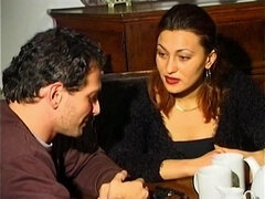 In den arsch, Tussi, Grosse titten, Blondine, Französisch, Hardcore, Kurzes haar, Vintage