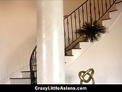 Jade Luv's tight pussy gets pounded by stepfamily Chauffeur's big cock while stepfamily watches in freepetiteporn frenzy