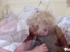 Rit, Fafanje, Britanke, Busty, Hardcore, Lizanje, Milf, Mokra