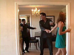 Iso kulli, Suihinotto, Ruskeahiuksinen, Tupla penetraatio, Ryhmä, Ajeltu, Teini, Tissit