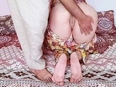 18, Fafanje, Notranji izliv, Indijka, Orgazem, Pump, Muco, Dokolenke