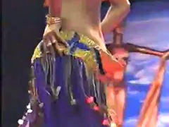 Arab, Nyilvános
