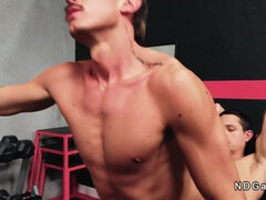 Boquete, Gay bicha veado, Academia, Punheta, Músculo, Cunete, Chupar, Tatuagem