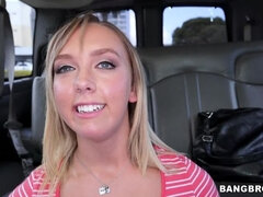 Amateur, Gros cul, Blonde, Sucer une bite, Bus, Faciale, Branlette thaïlandaise, Hard