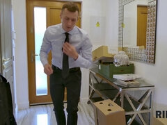 Жопа, Язык в попке, Большой член, Европейки, Хд, Пирсинг, Лизание жопы, Тату