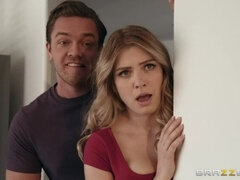 Kuusysi, Perännuolu, Isot tissit, Suihinotto, Takaapäin, Käsihoito, Selkäsauna, Tatuointi