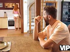 Girlfriend, Hd, Lizanje, Naravne joške, Rdečelaska, Rimjob, Kričal, Obrito