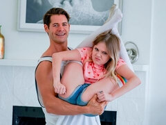 Culo grande, Rubia, Mamada, Estilo perrito, Tetas naturales, Cabello corto, Adolescente, Tetas