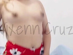 18 ans, Amateur, Asiatique, Blonde, Doigter, Mamelons, Orgasme, Nénés