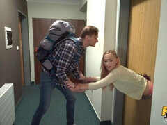 Blondynka, Obciąganie, Kutas, Styl na pieska, Twarzowy, Hardcore, Nastolatki, Trójkąt