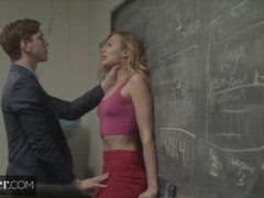 18 let, Na pejska, Dominace, Hardcore, Hd, Pička, Teenka, Kozičky