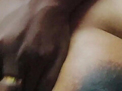 Amateur, Indienne, Maman, Seins naturels, Mamelons, Tabou, Nénés