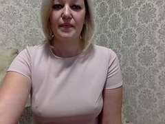 Amateur, Blonde, Mature, Mère que j'aimerais baiser, Russe, Solo, Nénés