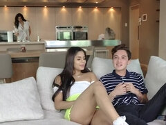 Perse, Makuuhuone, Kondomi, Korkokengät, Tabu, Pitkä, Teini, Tissit