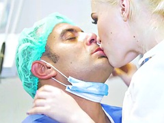 Babe, Blondine, Pik sutte, Doktor, Sygeplejerske, Uniform