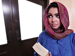 Arab adult entertainment with shy eastern virgin Ada and also genital cumshot