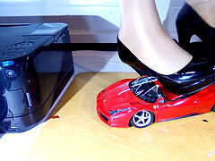 stunning high high-heeled slippers kick toy model car