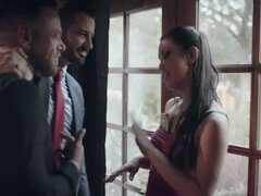 Suihinotto, Ruskeahiuksinen, Rankka, Luonnolliset tissit, Juhlat, Pillu, Rajua, Lutka