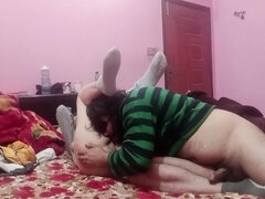 Amatőr, Hatalmas hátsó, Gesztenyebarna, Pár, Filigrán alkatú, Nuni, Zoknik