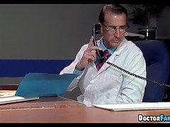 Cul, Gros seins, Tromperie, Femme couguar, Grosse, Infirmière, Fils, Nénés