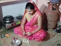 Stepmom Rajlaxmi Aunty wants it now, let's get wild